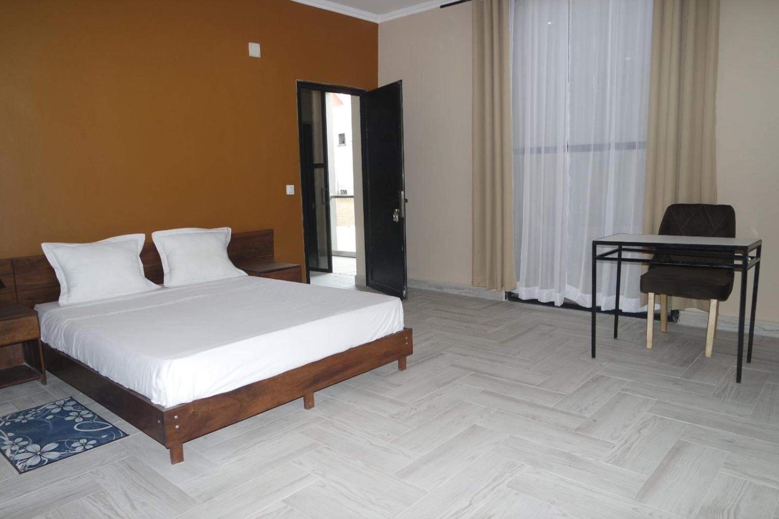 Guest House Nohfy Antananarivo Exterior foto